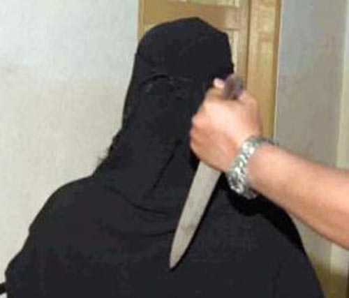 انتقام عائلة الزوجة الأولى.. ينتهي بقتل الزوجة الجديدة ووالدي الزوج!