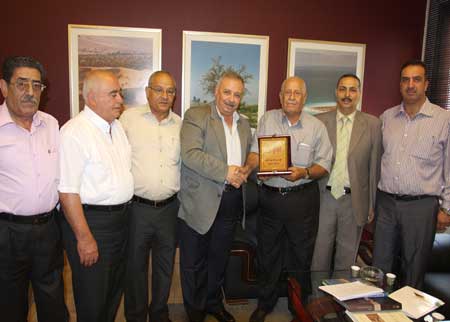 جوينات يؤكد استعداد الامانة للتعاون مع بلدية " شفا عمرو " الفلسطينية