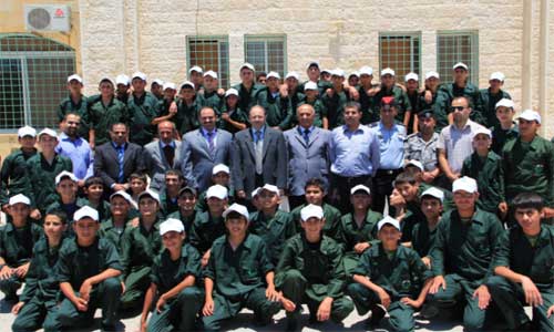 سامي المجالي يتفقد سير العمل في معسكرات الحسين 