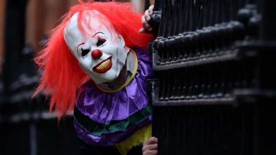 الوظائف الأكثر غرابة في العالم... المُهرّجون تصدّروا اللائحة!