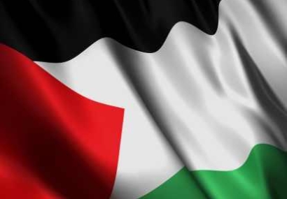 العقرباوي يلتقي عددا من تجار مخيم الوحدات