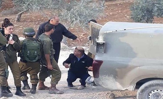 بالصور : التحقيق مع قائد بالشرطة الفلسطينية لتغييره إطار عربة للجيش الإسرائيلي بالصور : التحقيق مع قائد بالشرطة الفلسطينية لتغييره إطار عربة للجيش الإسرائيلي