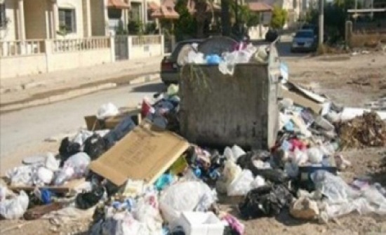 3559 طنا نفايات العمانيين بأول أيام رمضان