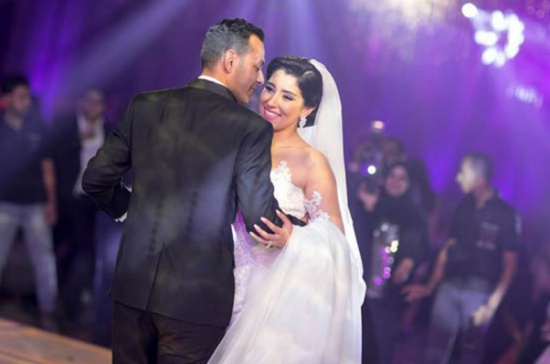 زواج النجوم في 2015 بين السخرية والجدل والهدوء " صور " زواج النجوم في 2015 بين السخرية والجدل والهدوء " صور "