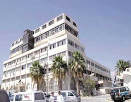 مهندسات زراعيات يعرضن منتجاتهن في مجمع النقابات المهنية 