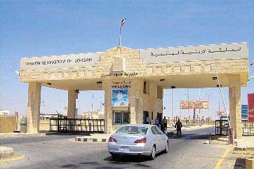 45 ألف سيارة خليجية دخلت المملكة من "العمري" في حزيران