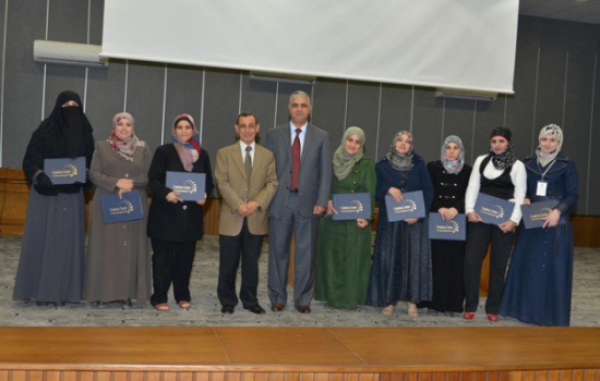 الطفيلة التقنية تخرج دورة الإدارة المتوسطة الطفيلة التقنية تخرج دورة الإدارة المتوسطة