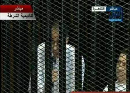 شاهدوا محاكمة علاء وجمال مبارك بتهمة التلاعب بالبورصة ( تسجيل بالفيديو ) شاهدوا محاكمة علاء وجمال مبارك بتهمة التلاعب بالبورصة ( تسجيل بالفيديو )