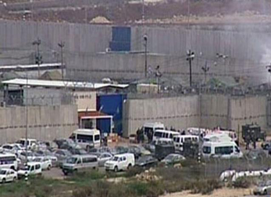 سبعة آلاف معتقل فلسطيني في السجون الإسرائيلية