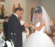 إصابة عروسين بأنفلونزا الخنازير أثناء رحلة شهر العسل