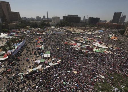 مليونية لإسقاط "الإعلان المكمل" في التحرير الجمعة