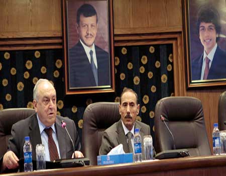 مناقشة دراسة لتجارة عمان حول معيقات النقل بميناء العقبة