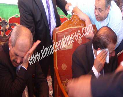 هذا ما جرى لرئيس الحكومة في الصورة ( شاهدوا الفيديو ) هذا ما جرى لرئيس الحكومة في الصورة ( شاهدوا الفيديو )