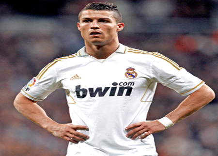 رونالدو لن يجدد عقده مع ريال مدريد رونالدو لن يجدد عقده مع ريال مدريد