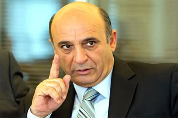 موفاز يعلن انسحاب حزبه من الائتلاف الاسرائيلي الحاكم