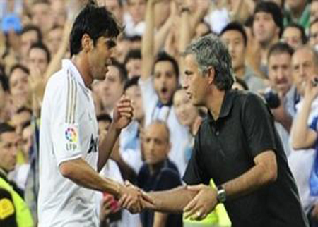 مورينيو ينصح كاكا بمغادرة ريال مدريد مورينيو ينصح كاكا بمغادرة ريال مدريد