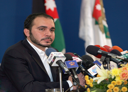الامير علي: ما حدث لا يتناسب مع عقيدتنا السمحة والقيم والمبادىء التي تقوم عليها كرة القدم الامير علي: ما حدث لا يتناسب مع عقيدتنا السمحة والقيم والمبادىء التي تقوم عليها كرة القدم