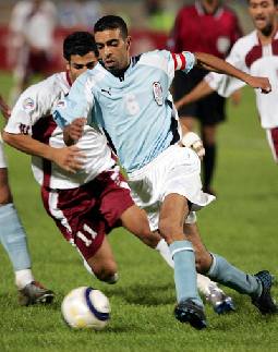 حسونة الشيخ يرتدي قميص الفيصلي مجددا وخميس بالانتظار