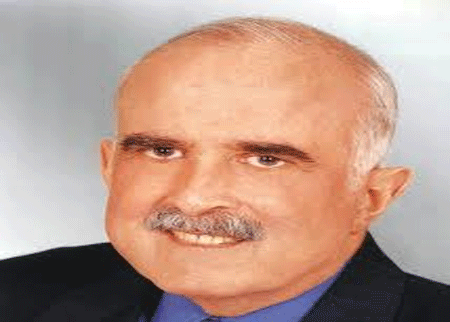 الأمير محمد بن طلال يزور مدرسة الاستخبارات  