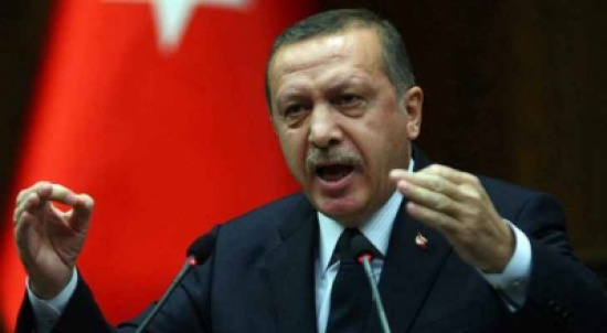 أردوغان يتوعد بالرد على هولندا بعد منعها هبوط طائرة 'أوغلو' أردوغان يتوعد بالرد على هولندا بعد منعها هبوط طائرة 'أوغلو'