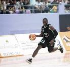 زين يهزم التطبيقية بصعوبة في بطولة الأندية العربية لكرة السلة