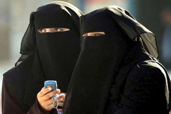 واشنطن تنتقد قوانين منع ارتداء النقاب فى فرنسا وبلجيكا واشنطن تنتقد قوانين منع ارتداء النقاب فى فرنسا وبلجيكا