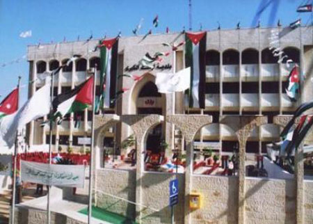 بدء فعاليات برنامج بلدية اربد الديني والثقافي لنهاية شهر رمضان 