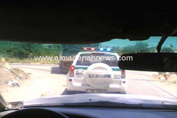 شرطة البيئة في الزرقاء تضبط شاحنتي قنابل بيئية