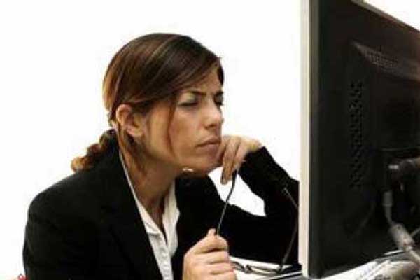تصفحت الانترنت فوجدت أن طفلها معروض.. للبيع