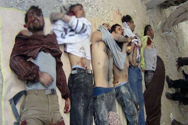 مقتل 16 مدنيًا غالبيتهم علويون ومسيحيون فى اقتحام مجمع سكنى بحمص 