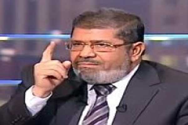 "الإخوان" تحذر من تحريض على استباحة دم مرسي