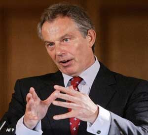 بلير يكشف عن اتصالات مع "حماس" 
