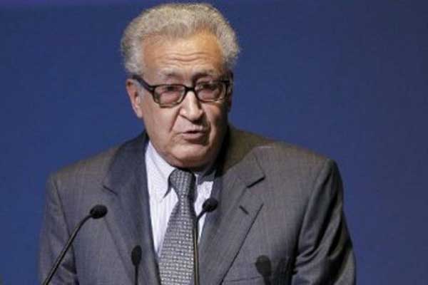 الإبراهيمي يدعو مجلس الأمن الدولي إلى اتخاذ موقف موحد تجاه الأزمة السورية