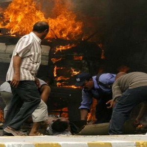  مقتل 10 عراقيين واصابة 40 اخرين بانفجار في بغداد