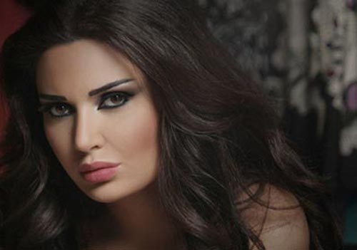 سيرين عبد النور تطلب "المال" لدعم أطفال السرطان سيرين عبد النور تطلب "المال" لدعم أطفال السرطان