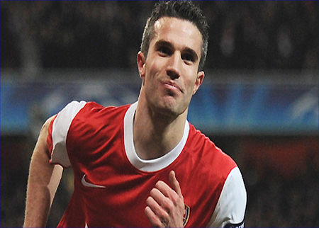 ارسنال يتوصل لاتفاق لبيع فان بيرسي الى مانشستر يونايتد
