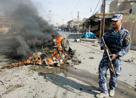 عشرات القتلى في يوم دام بالعراق 