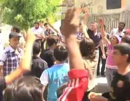 173 قتيلا وقصف متواصل بسوريا 