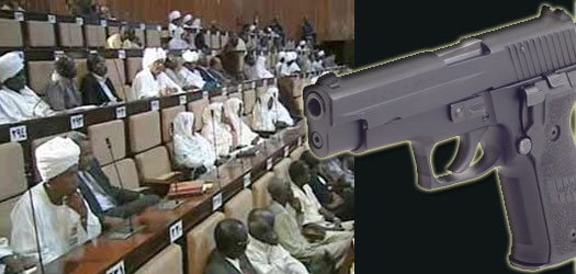 نائب سوداني يشهر سلاحه داخل جلسة البرلمان !