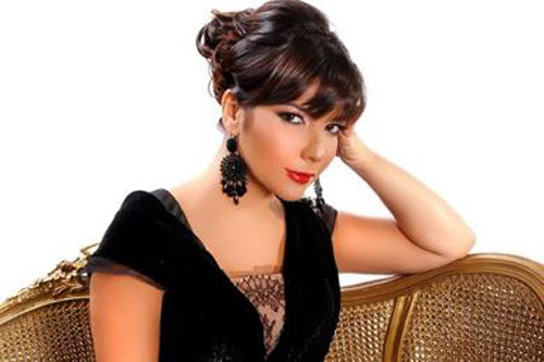 نانسي وأصالة تنافسان صبري وحماقي على كعكة عيد الفطر نانسي وأصالة تنافسان صبري وحماقي على كعكة عيد الفطر