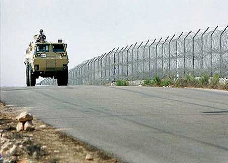 الجيش المصري ينشر صواريخ مضادة للطائرات في سيناء