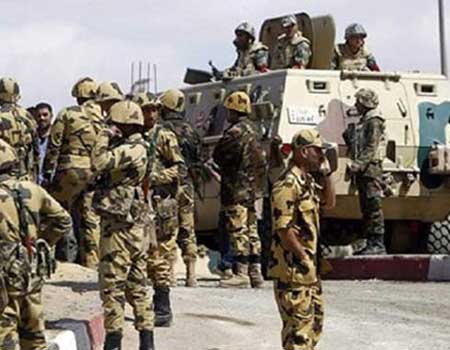 إسرائيل طالبت مصر بإخراج دبابات أدخلتها إلى سيناء دون تنسيق مسبق 