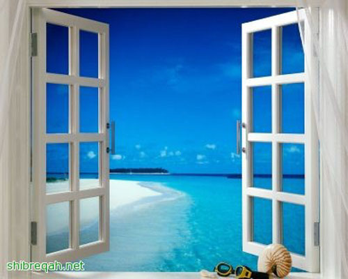 رمت طفلتها من النافذة لكسرها جهاز تشغيل الموسيقى