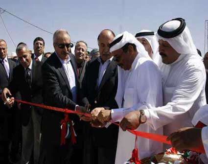 المستشفى الميداني الإماراتي في المفرق ( صور وفيديو ) المستشفى الميداني الإماراتي في المفرق ( صور وفيديو )