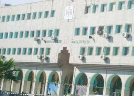 مطالب بتعيين ملحقين زراعيين في السفارات مطالب بتعيين ملحقين زراعيين في السفارات