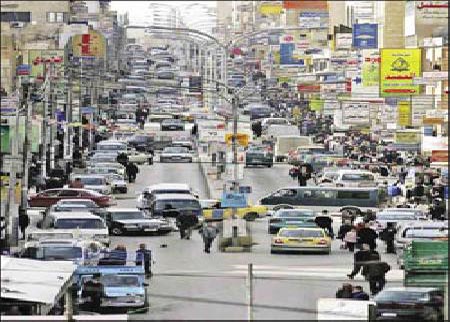حملة توعية لمواجهة الاعتداءات على شوارع السلط  