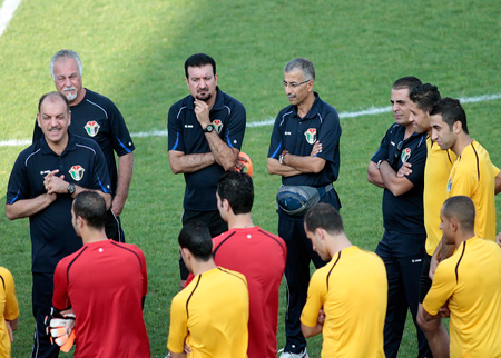 المنتخب الوطني يواصل تدريباته ويخضع للراحة الجمعة