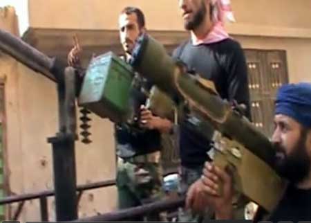 "الحر" يوسع سيطرته وقتلى بقصف للنظامي 