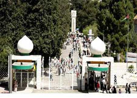 الجامعة الأردنية تحتفل غدا باليوبيل الذهبي لتأسيسها الجامعة الأردنية تحتفل غدا باليوبيل الذهبي لتأسيسها