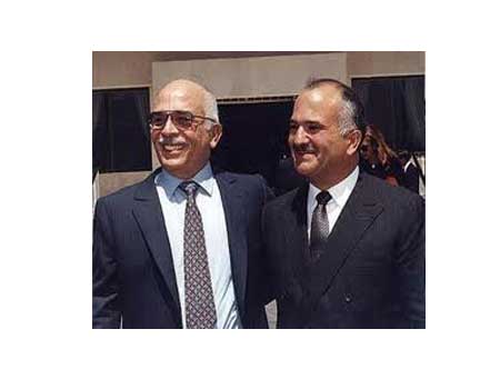 علي عرسان يكتب : من سيحاسب الأمير الحسن إن ارتكب مخالفة وهو على رأس الحكومة ؟؟ علي عرسان يكتب : من سيحاسب الأمير الحسن إن ارتكب مخالفة وهو على رأس الحكومة ؟؟